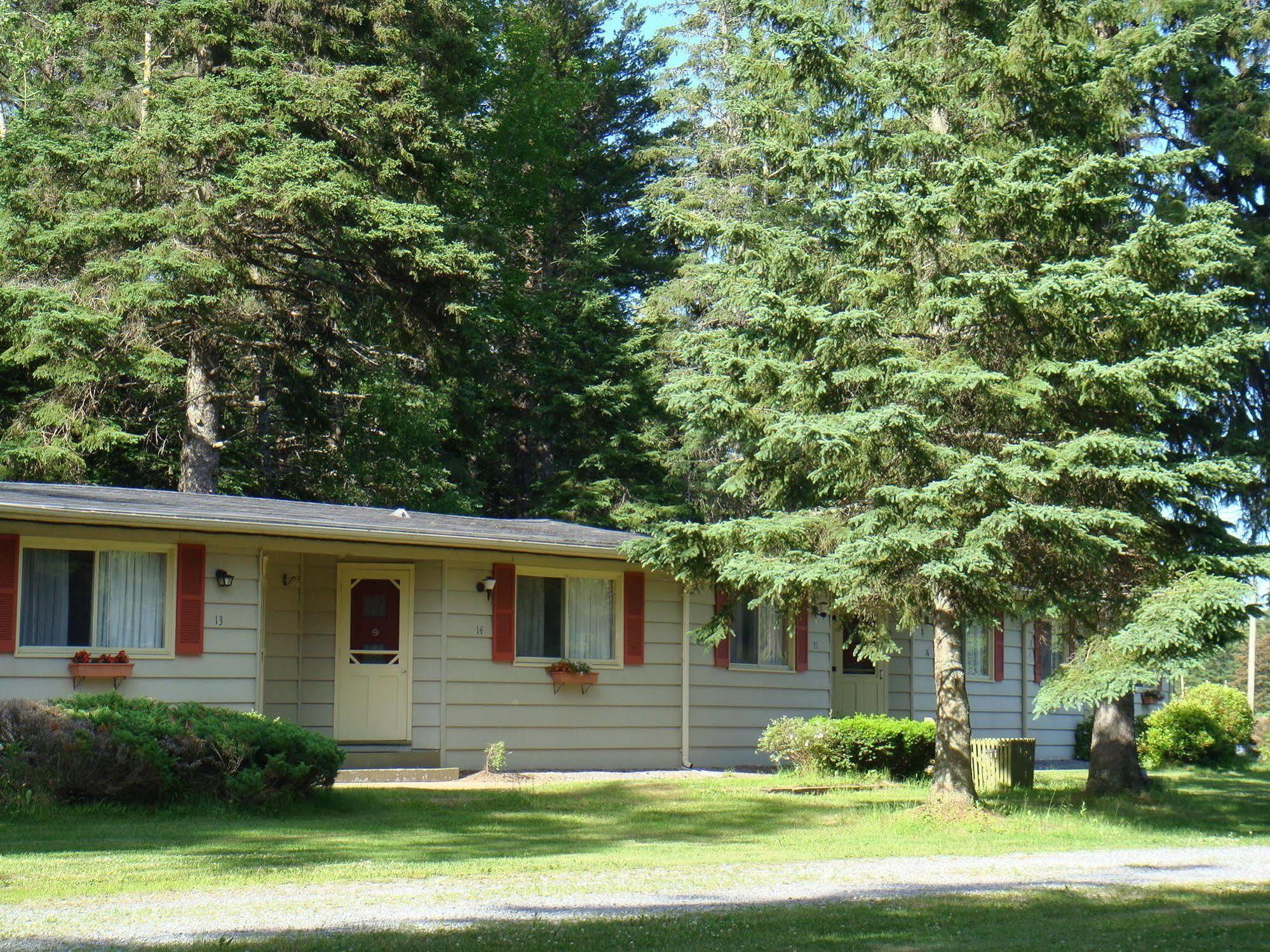 Pinecone Motel Сассекс Екстер'єр фото